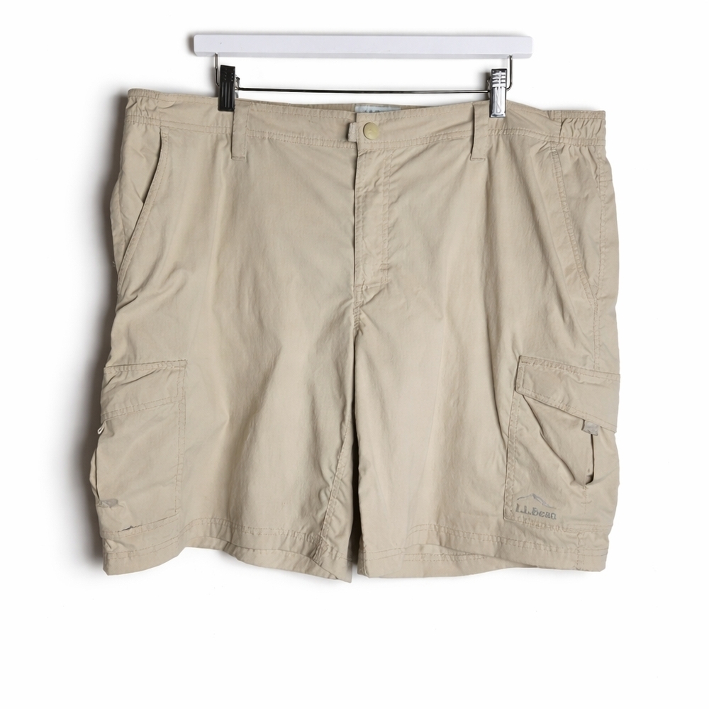 L.L.Bean Tropicwear Nylon Stretch Cargo Shorts Men’s XL Khaki